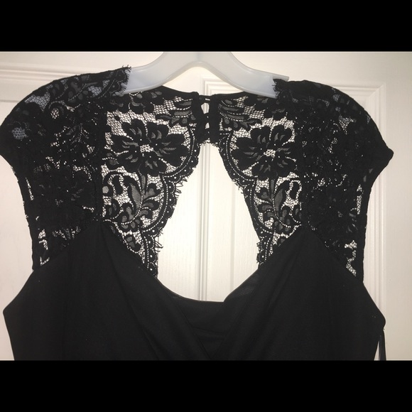 NWT David’s Bridal Cap Sleeve Jersey Dress - Picture 2 of 4